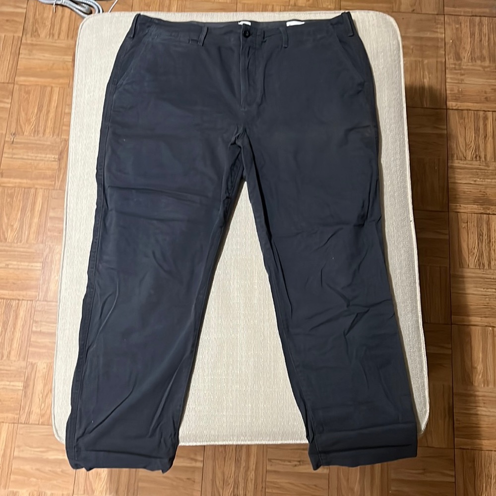 Gap 16 straight khaki